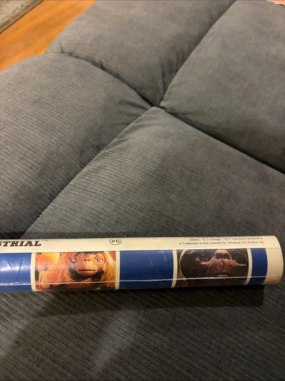 E.T. Movie 1982 Poster Wall Art - Iconic Blue & Black Space Design